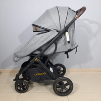 Детская прогулочная коляска Luxmom 609 серая
