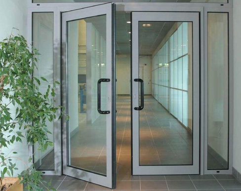 Алюминиевые входные двери c холодным профилем Krauss 910х2110