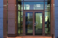 Алюминиевые входные двери c холодным профилем Алюсет